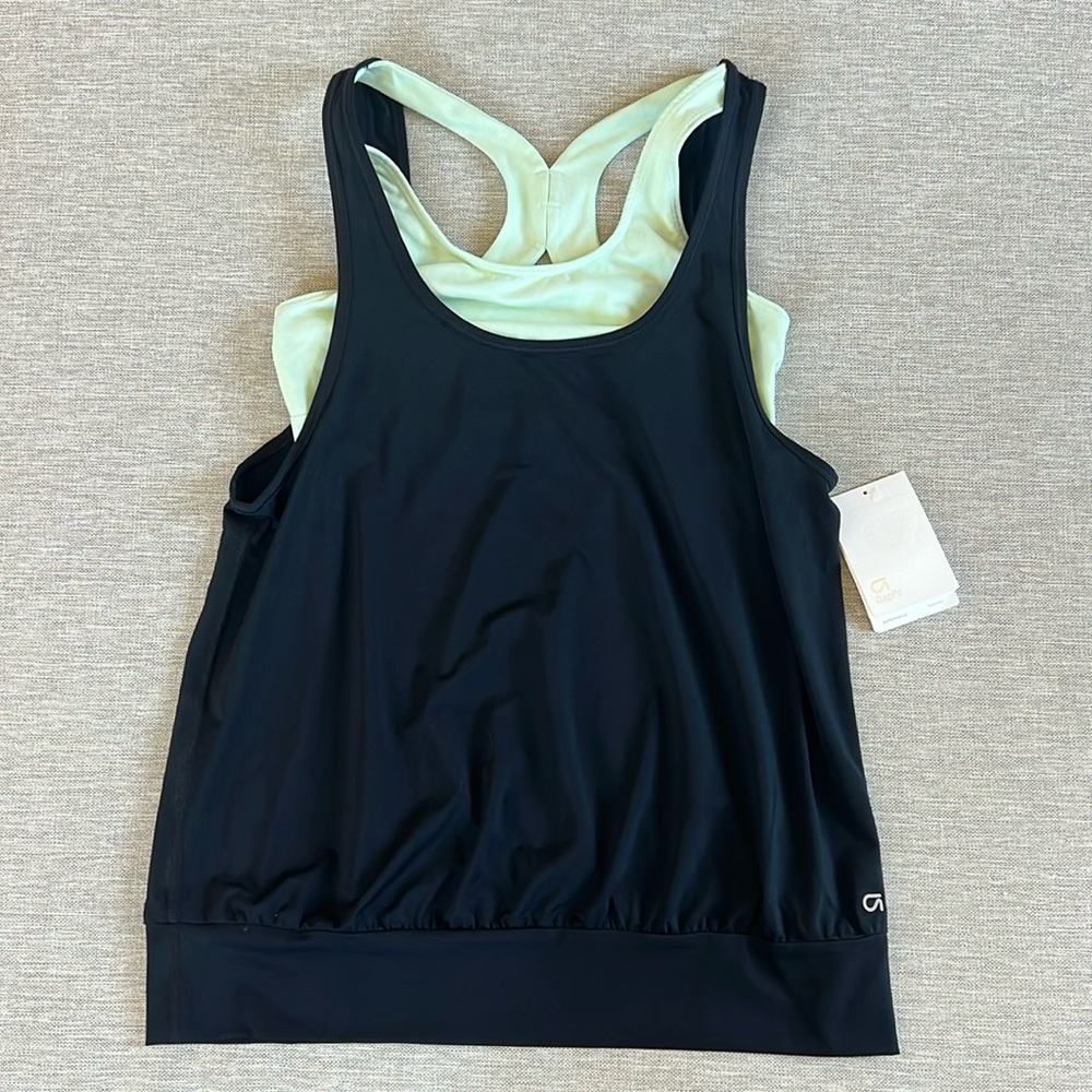 GAP | yoga top | medium